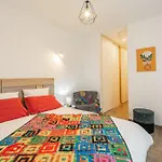 D'hote M'm -